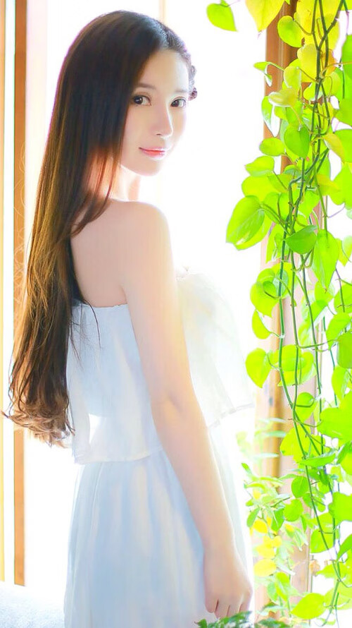 绿茵魔术师征服银箭赛道,F1年度争冠之夜,贝林厄姆个人能力完全展现