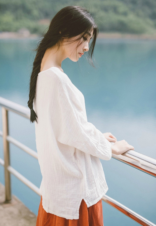 维尼修斯，攻防转换的核心引擎，马德里竞技如何踏平巴西足球的战术启示